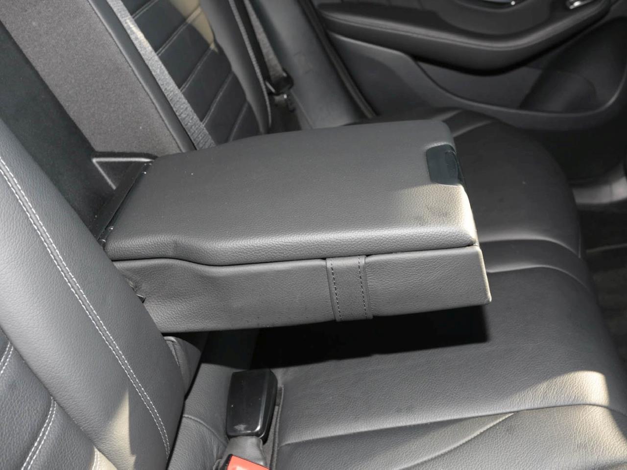 Mercedes-Benz GLC 400 d 4M AMG Night Panorama Distronic 360° Mercedes-Benz GLC 400 d 4M AMG Night Panorama Distronic 360°