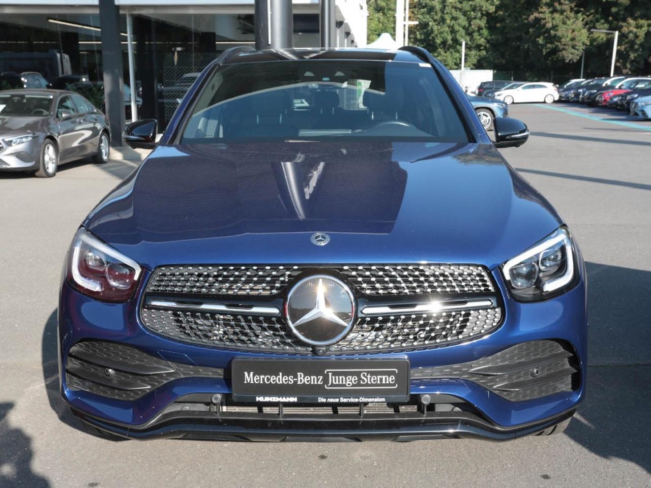 Mercedes-Benz GLC 400 d 4M AMG Night Panorama Distronic 360° Mercedes-Benz GLC 400 d 4M AMG Night Panorama Distronic 360°