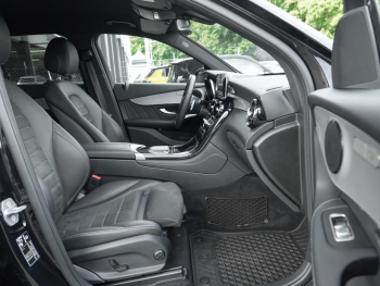 Mercedes-Benz GLC 400 d 4M AMG MBUX Navi+ Kamera Keyless AHK