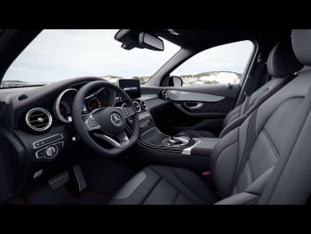 Mercedes-Benz GLC 43 AMG 4M Comand Panorama AHK Kamera EasyPack