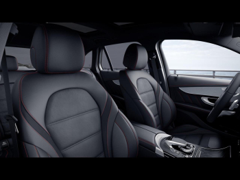 Mercedes-Benz GLC 43 AMG 4M Comand Panorama AHK Kamera EasyPack