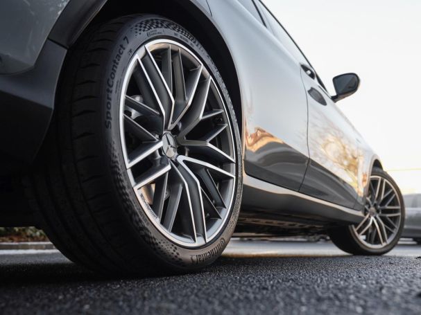 Mercedes-Benz GLC 43 AMG 4M Night Standheizung Panorama AHK