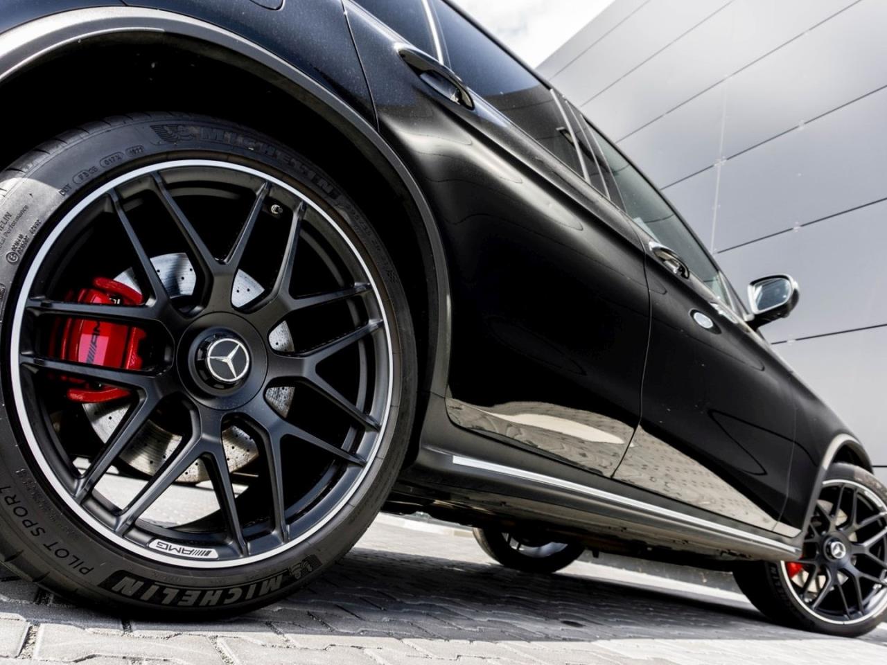 Mercedes-Benz GLC 63 AMG S 4M+ Night Panorama AHK Distronic