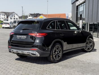 Mercedes-Benz GLC 200 4M AMG Panorama Kamera Memory Easy-P AHK