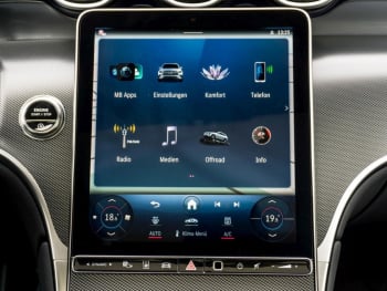 Mercedes-Benz GLC 200 4M Avantgarde Panorama Standheizung 360°