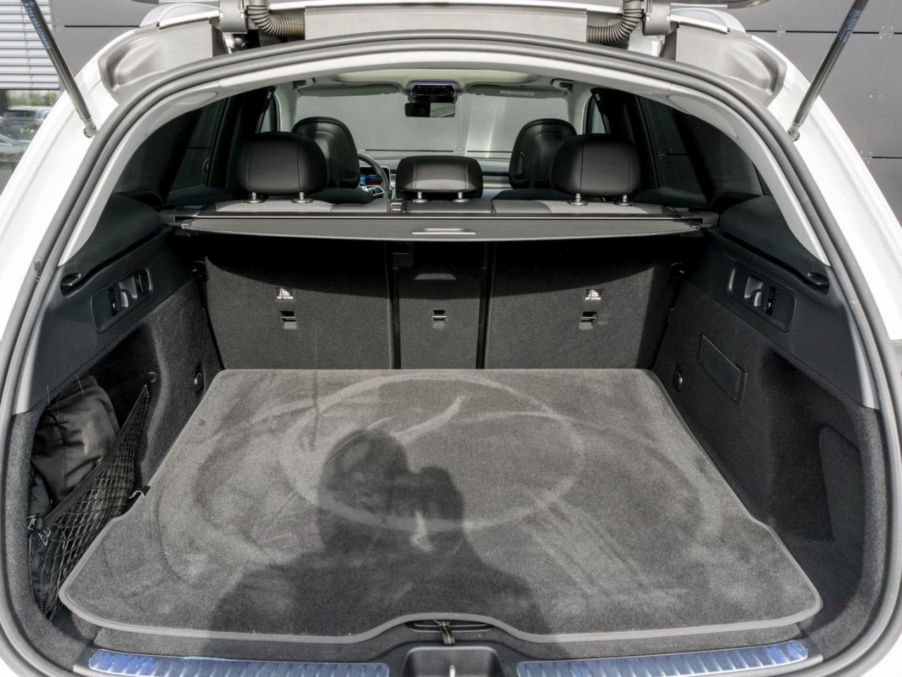 Mercedes-Benz GLC 200 4M Avantgarde Panorama Standheizung 360°