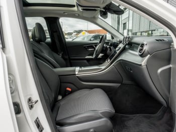 Mercedes-Benz GLC 200 4M Avantgarde Panorama Standheizung 360°