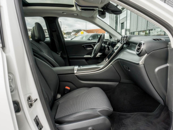 Mercedes-Benz GLC 200 4M Avantgarde Panorama Standheizung 360°