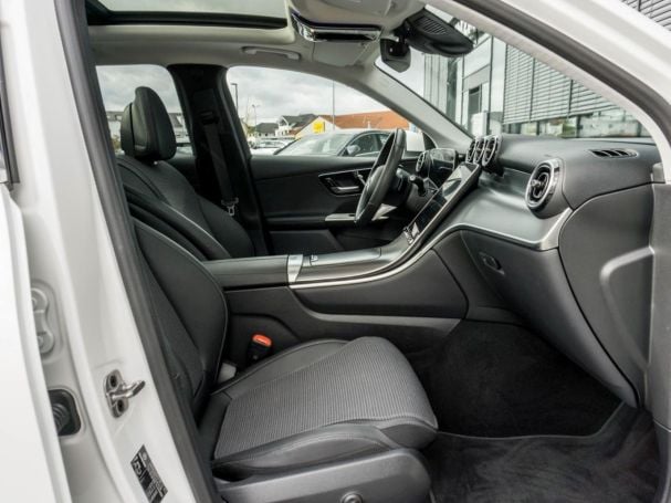 Mercedes-Benz GLC 200 4M Avantgarde Panorama Standheizung 360°