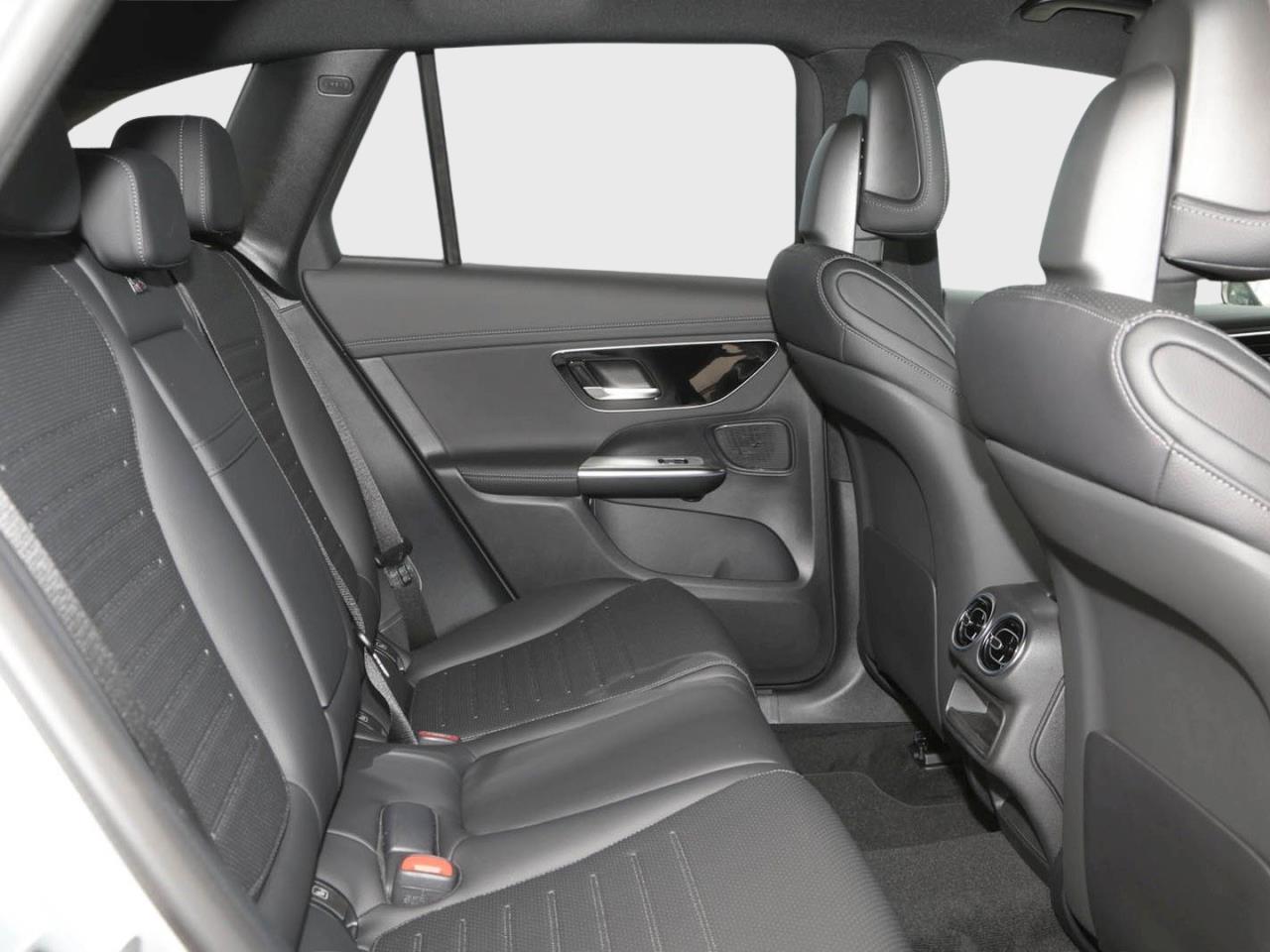 Mercedes-Benz GLC 200 4MATIC AMG Totwinkel Memory AHK 360° Mercedes-Benz GLC 200 4MATIC AMG Totwinkel Memory AHK 360°