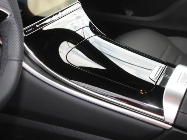 Mercedes-Benz GLC 200 4MATIC AMG Totwinkel Memory AHK 360°