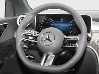 Mercedes-Benz GLC 200 4MATIC AMG Totwinkel Memory AHK 360° Mercedes-Benz GLC 200 4MATIC AMG Totwinkel Memory AHK 360°