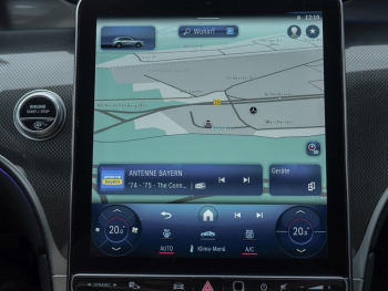 Mercedes-Benz GLC 220 d 4M AMG Panorama Burmester Distronic