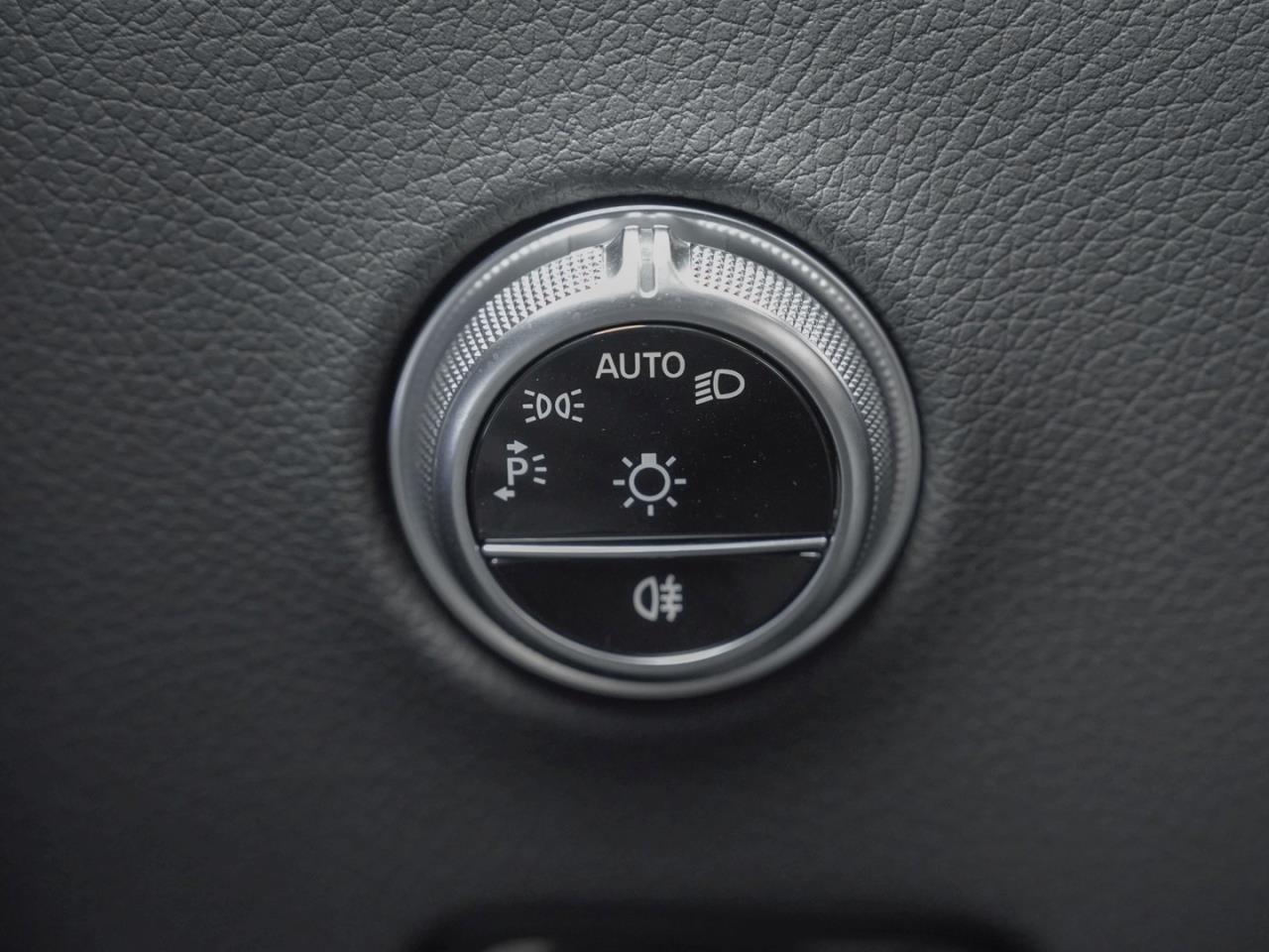 Mercedes-Benz GLC 220 d 4M AMG Panorama Burmester Distronic