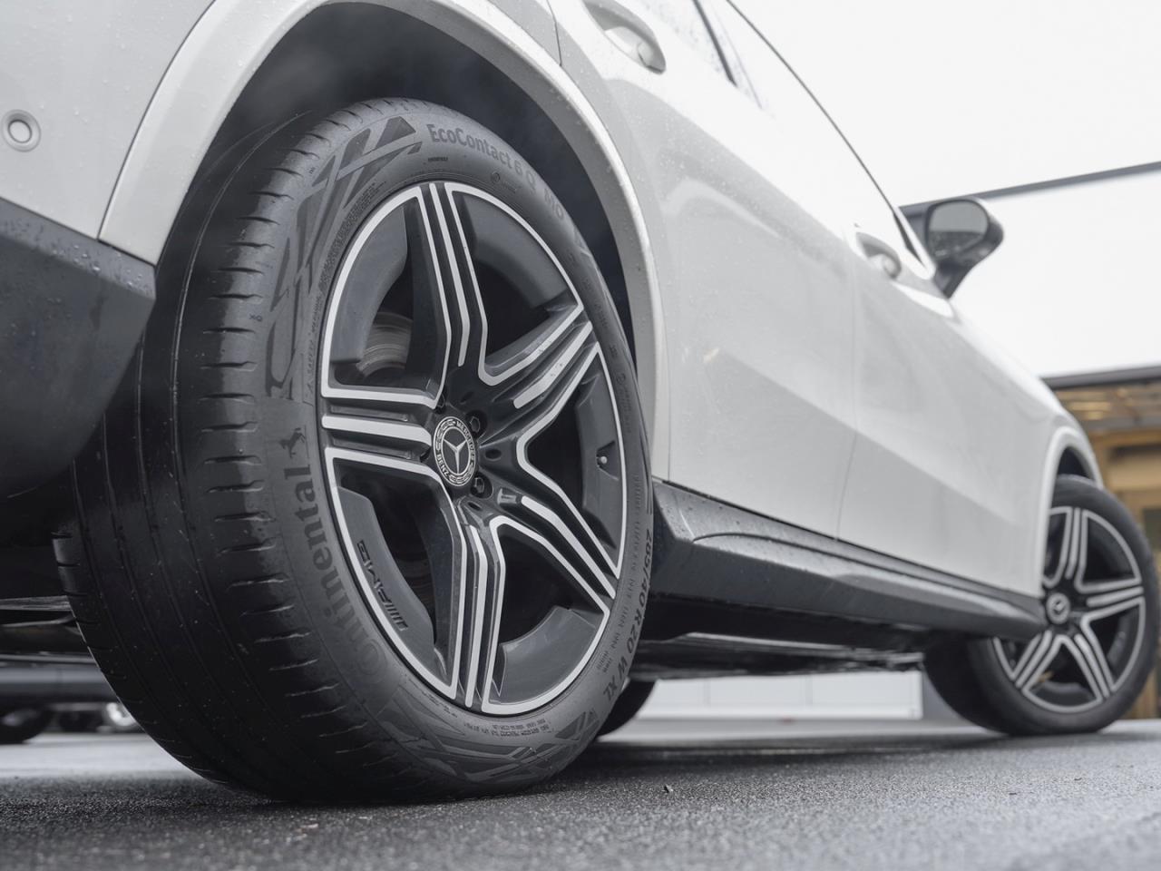 Mercedes-Benz GLC 220 d 4M AMG Panorama Burmester Distronic