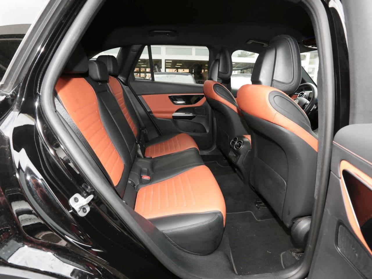 Mercedes-Benz GLC 220 d 4M AMG MBUX Navi Distronic 360°