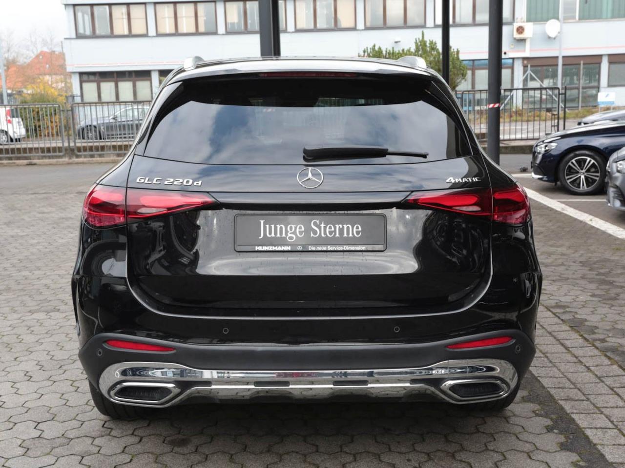 Mercedes-Benz GLC 220 d 4M AMG MBUX Navi Distronic 360°