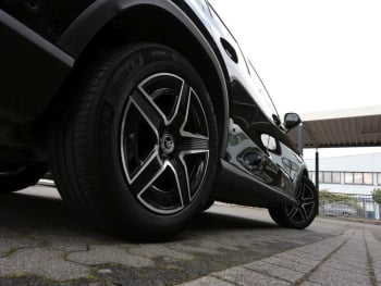 Mercedes-Benz GLC 220 d 4M AMG MBUX Navi Distronic 360°