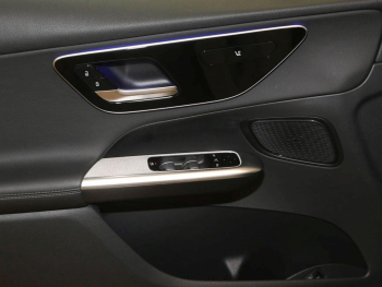 Mercedes-Benz GLC 220 d 4M Avantgarde MBUX Navi AHK Kamera