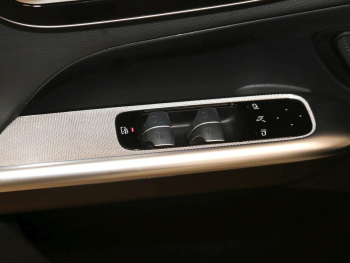Mercedes-Benz GLC 220 d 4M Avantgarde MBUX Navi AHK Kamera