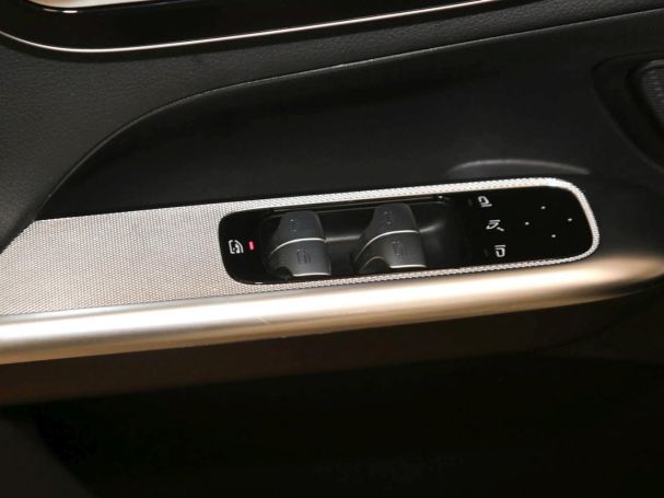 Mercedes-Benz GLC 220 d 4M Avantgarde MBUX Navi AHK Kamera Mercedes-Benz GLC 220 d 4M Avantgarde MBUX Navi AHK Kamera