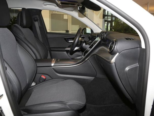 Mercedes-Benz GLC 220 d 4M Avantgarde MBUX Navi AHK Kamera Mercedes-Benz GLC 220 d 4M Avantgarde MBUX Navi AHK Kamera