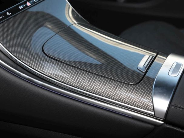 Mercedes-Benz GLC 220 d 4MATIC AMG Panorama Memory AHK 360° Mercedes-Benz GLC 220 d 4MATIC AMG Panorama Memory AHK 360°
