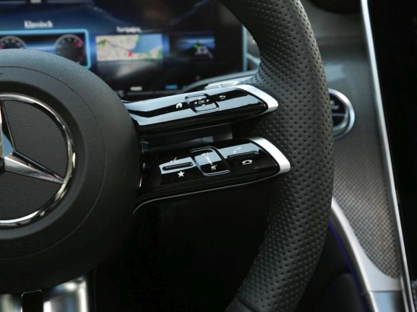 Mercedes-Benz GLC 220 d 4MATIC AMG Panorama Memory AHK 360° Mercedes-Benz GLC 220 d 4MATIC AMG Panorama Memory AHK 360°