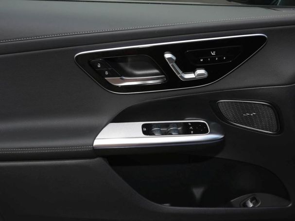 Mercedes-Benz GLC 220 d 4MATIC AMG Night Panorama AHK 360° Mercedes-Benz GLC 220 d 4MATIC AMG Night Panorama AHK 360°