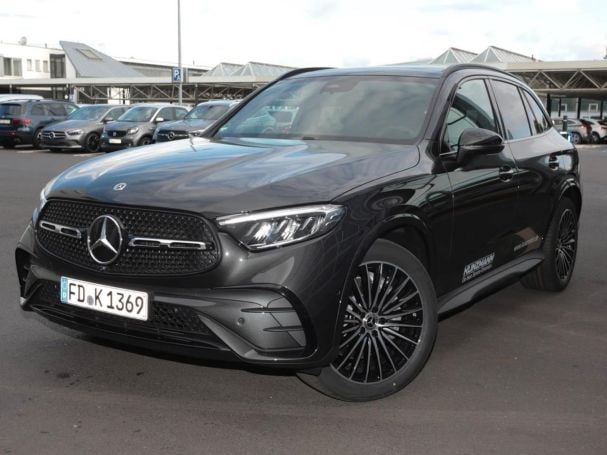 Mercedes-Benz GLC 220 d 4MATIC AMG Night Panorama AHK 360° Mercedes-Benz GLC 220 d 4MATIC AMG Night Panorama AHK 360°