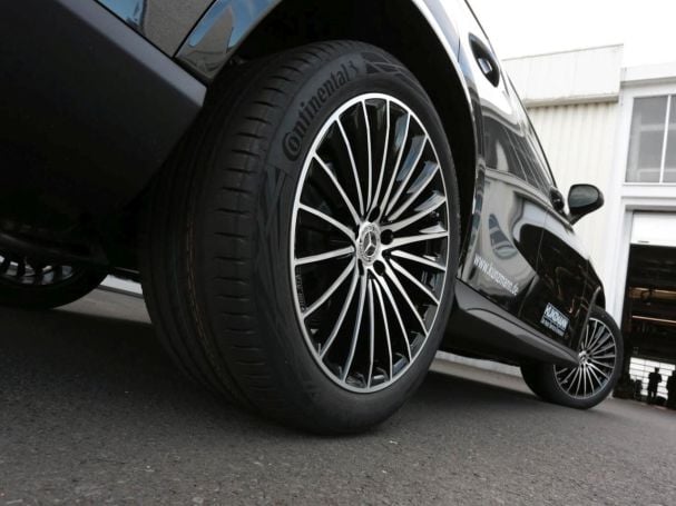 Mercedes-Benz GLC 220 d 4MATIC AMG Night Panorama AHK 360°