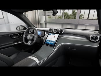 Mercedes-Benz GLC 220 d 4MATIC AMG Navi Panorama Memory AHK Mercedes-Benz GLC 220 d 4MATIC AMG Navi Panorama Memory AHK