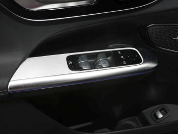 Mercedes-Benz GLC 220 d 4MATIC AMG Night Memory 360° AHK Mercedes-Benz GLC 220 d 4MATIC AMG Night Memory 360° AHK