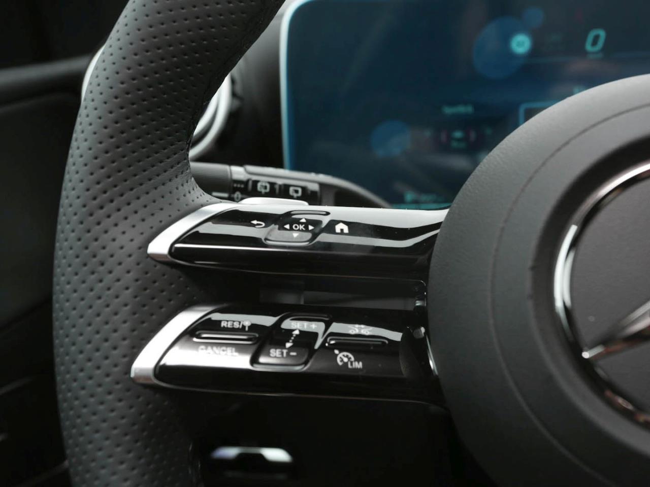 Mercedes-Benz GLC 220 d 4MATIC AMG Night Memory 360° AHK Mercedes-Benz GLC 220 d 4MATIC AMG Night Memory 360° AHK