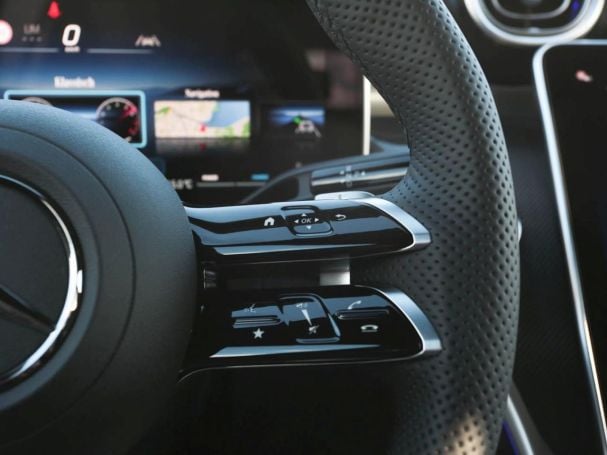 Mercedes-Benz GLC 220 d 4MATIC AMG Night Panorama 360° AHK Mercedes-Benz GLC 220 d 4MATIC AMG Night Panorama 360° AHK