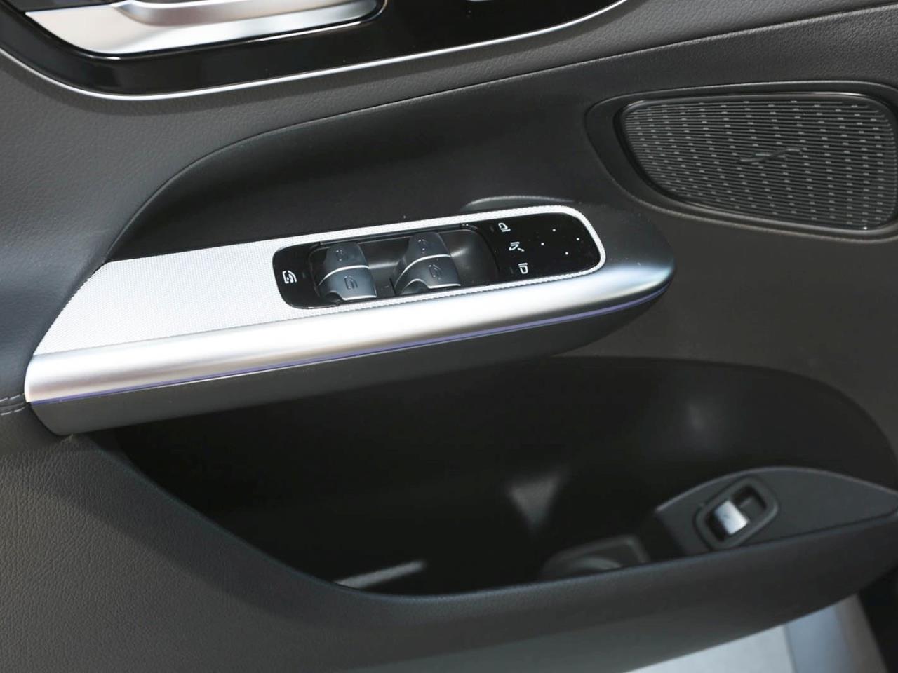 Mercedes-Benz GLC 220 d 4MATIC AMG Night Panorama 360° AHK