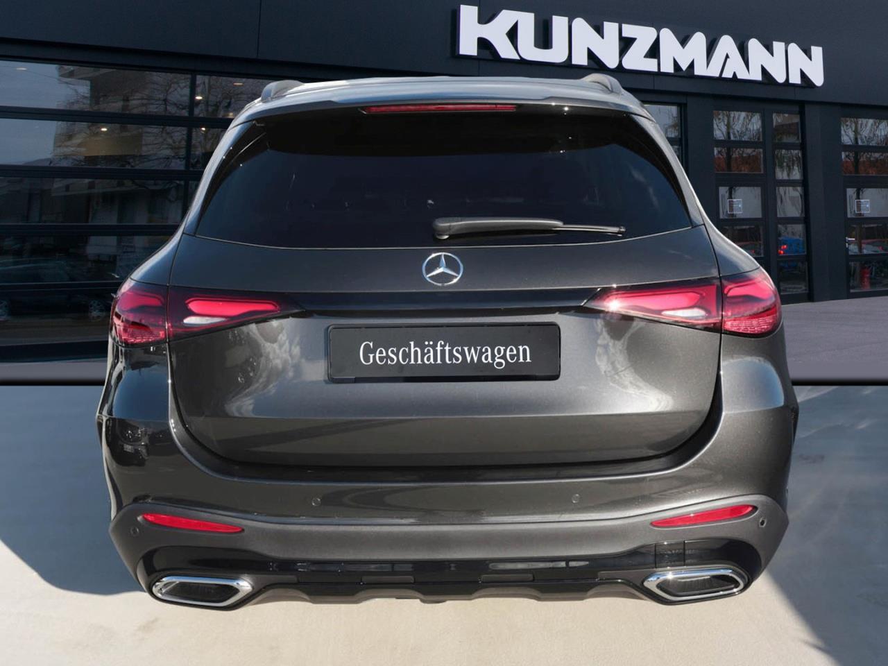 Mercedes-Benz GLC 220 d 4MATIC AMG Night Panorama 360° AHK Mercedes-Benz GLC 220 d 4MATIC AMG Night Panorama 360° AHK