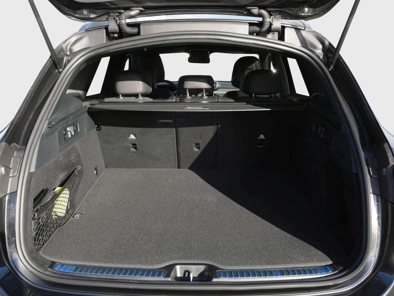 Mercedes-Benz GLC 220 d 4MATIC AMG Night Panorama 360° AHK Mercedes-Benz GLC 220 d 4MATIC AMG Night Panorama 360° AHK