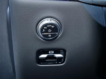 Mercedes-Benz GLC 220 d 4MATIC AMG Panorama Distronic AHK 360°