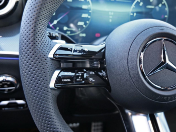 Mercedes-Benz GLC 220 d 4MATIC AMG Panorama Distronic AHK 360°