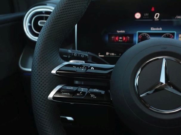 Mercedes-Benz GLC 220 d 4MATIC AMG MBUX Navi Memory AHK 360°