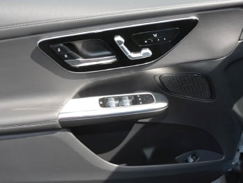 Mercedes-Benz GLC 220 d 4MATIC AMG Navi Panorama Memory 360°