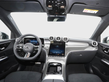 Mercedes-Benz GLC 220 d 4MATIC AMG Night Distronic Panorama AHK
