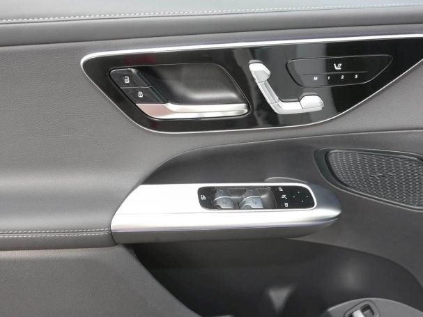 Mercedes-Benz GLC 220 d 4MATIC AMG Night Distronic Panorama AHK