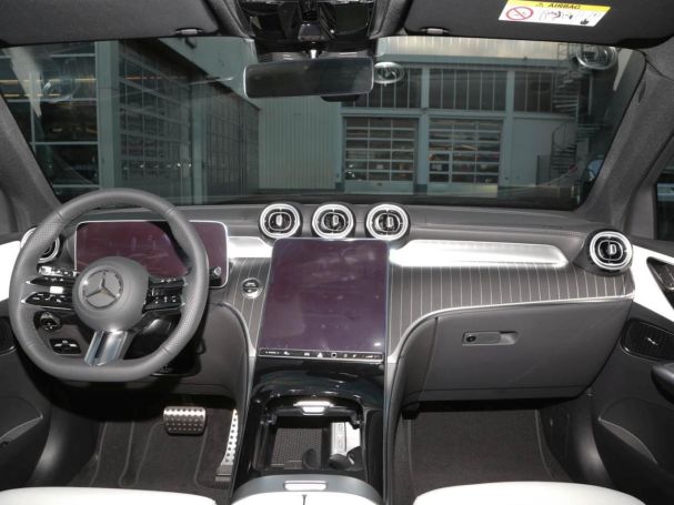 Mercedes-Benz GLC 220 d 4MATIC AMG 360° Panorama Distronic AHK Mercedes-Benz GLC 220 d 4MATIC AMG 360° Panorama Distronic AHK