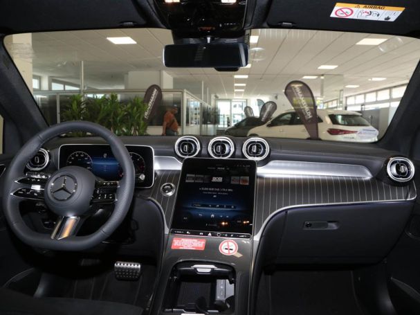 Mercedes-Benz GLC 220 d 4MATIC AMG Panorama Memory AHK Memory Mercedes-Benz GLC 220 d 4MATIC AMG Panorama Memory AHK Memory