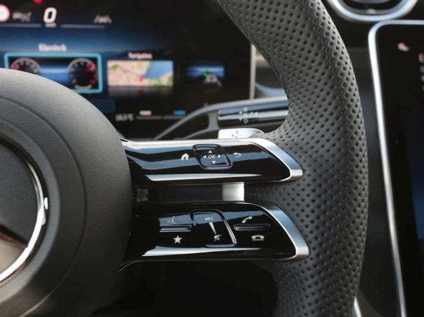 Mercedes-Benz GLC 220 d 4MATIC AMG Night Panorama Memory AHK