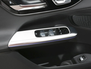 Mercedes-Benz GLC 220 d 4MATIC AMG Night Panorama 360° AHK Mercedes-Benz GLC 220 d 4MATIC AMG Night Panorama 360° AHK