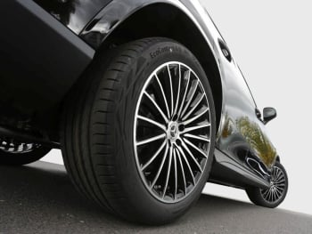 Mercedes-Benz GLC 220 d 4MATIC AMG Night Panorama 360° AHK Mercedes-Benz GLC 220 d 4MATIC AMG Night Panorama 360° AHK