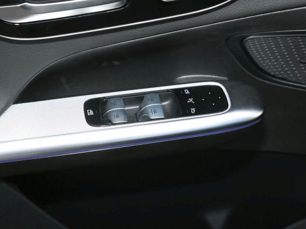 Mercedes-Benz GLC 220 d 4MATIC AMG MBUX Navi MBUX DynLi SpurH Mercedes-Benz GLC 220 d 4MATIC AMG MBUX Navi MBUX DynLi SpurH